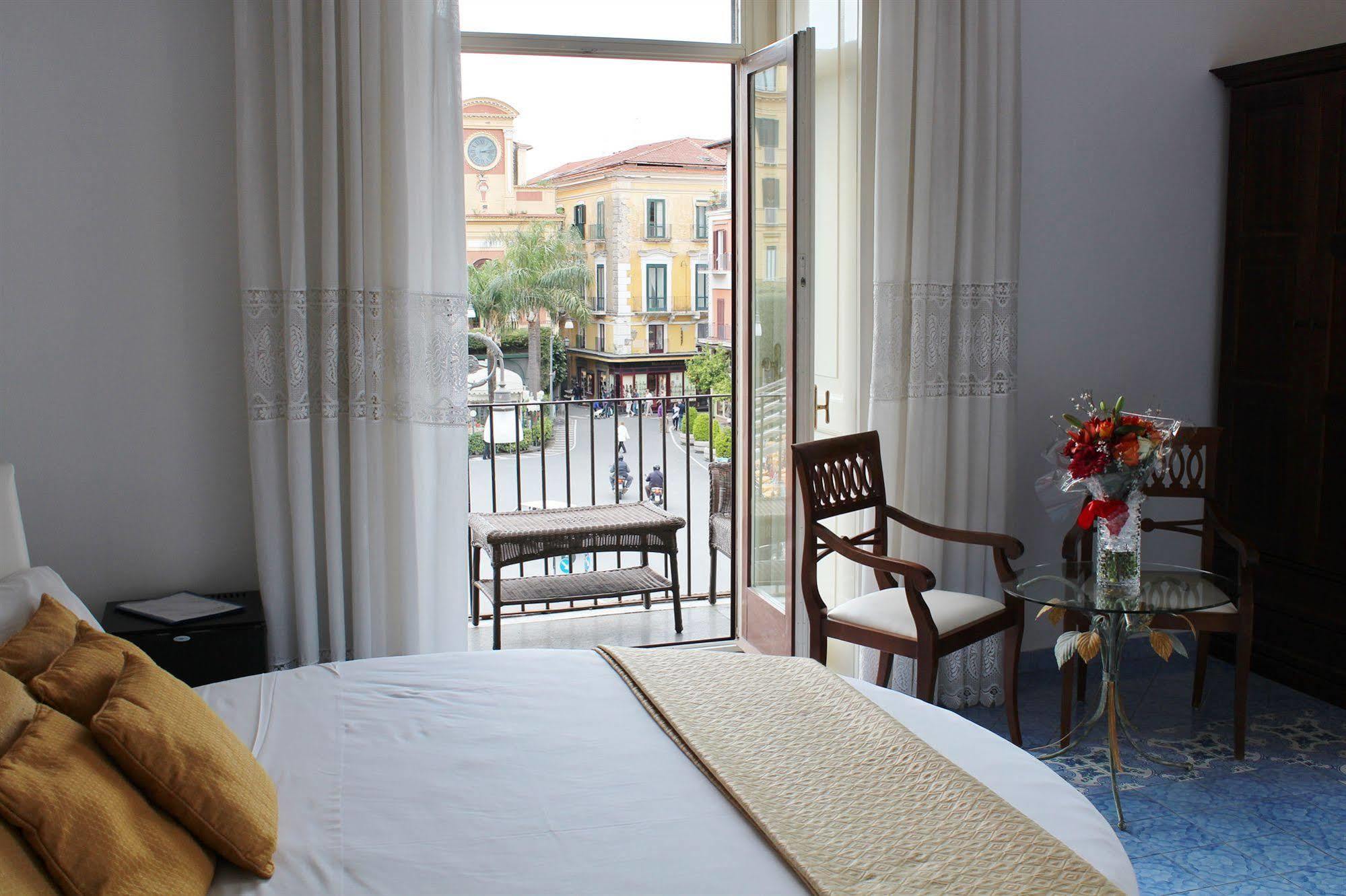 Piazza Tasso Relais Sorrente